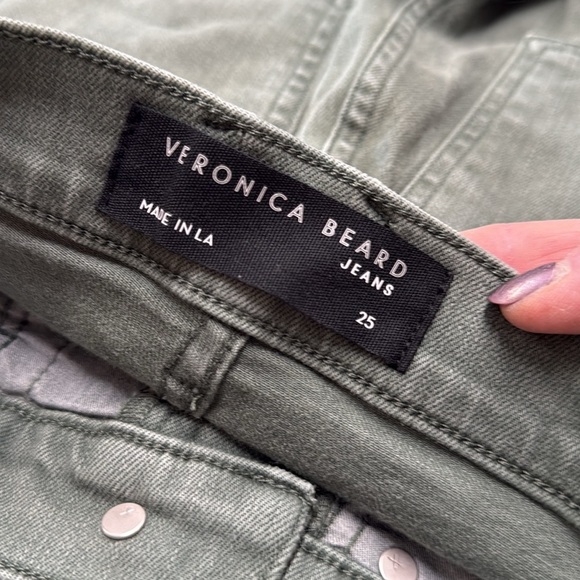 Veronica Beard Carson Flared Raw Hem Ankle Jeans in Green Size 25 - Picture 11 of 14